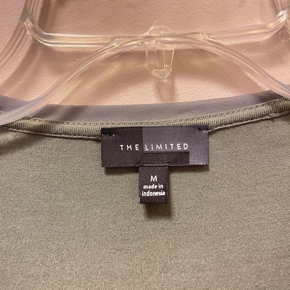 Casual Top - The Limited - Picture 3 of 4